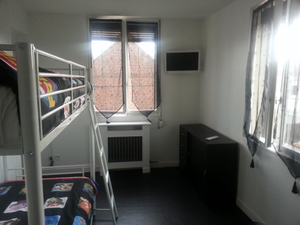 Arcantis Hotel La Residence Cergy Cameră foto